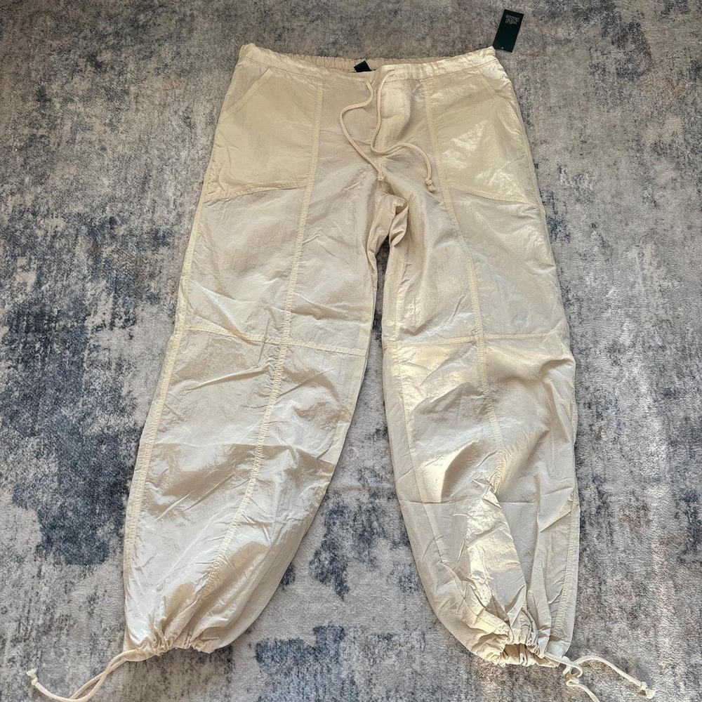 NWT Wild Fable Drawstring Mid Rise Wide Leg Parachute Pants Beige Women's XXS